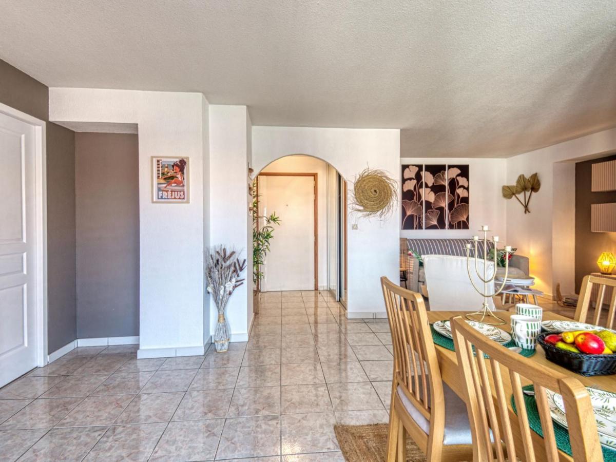 Le Paladien By Interhome Appartement Fréjus